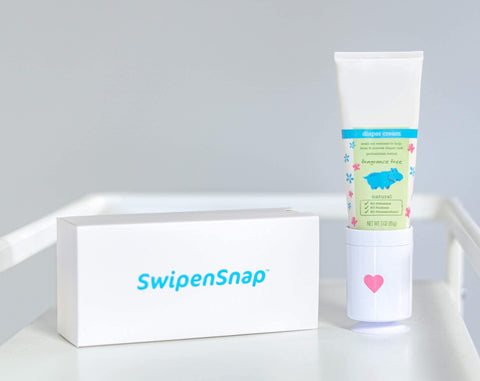 SwipenSnap One Hand Cream Applicator